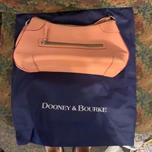 mid size Dooney & Bourke purse. Pink/salmon